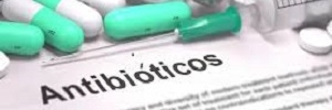 Antibióticos para prevenir las complicaciones posteriores a la extracción de dientes, Revisión Sistemática Cochrane Library 2017